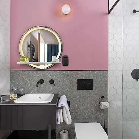 Alice Hotel 4*