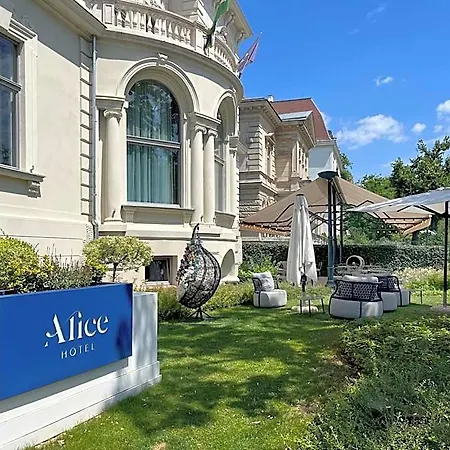 Alice