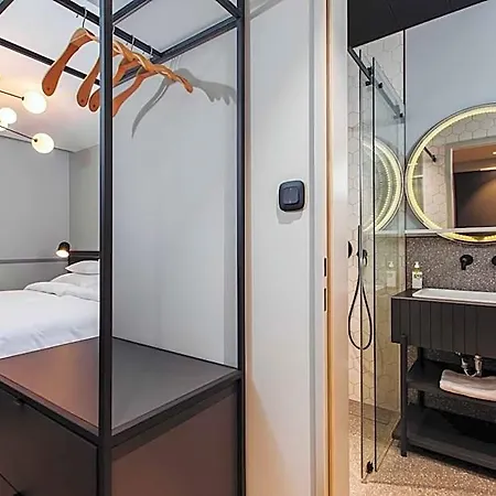 Alice Hotel 4*