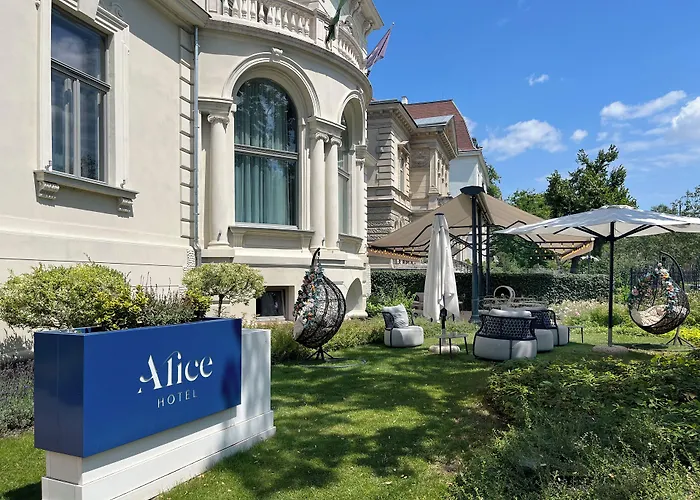 Otel Alice 4*